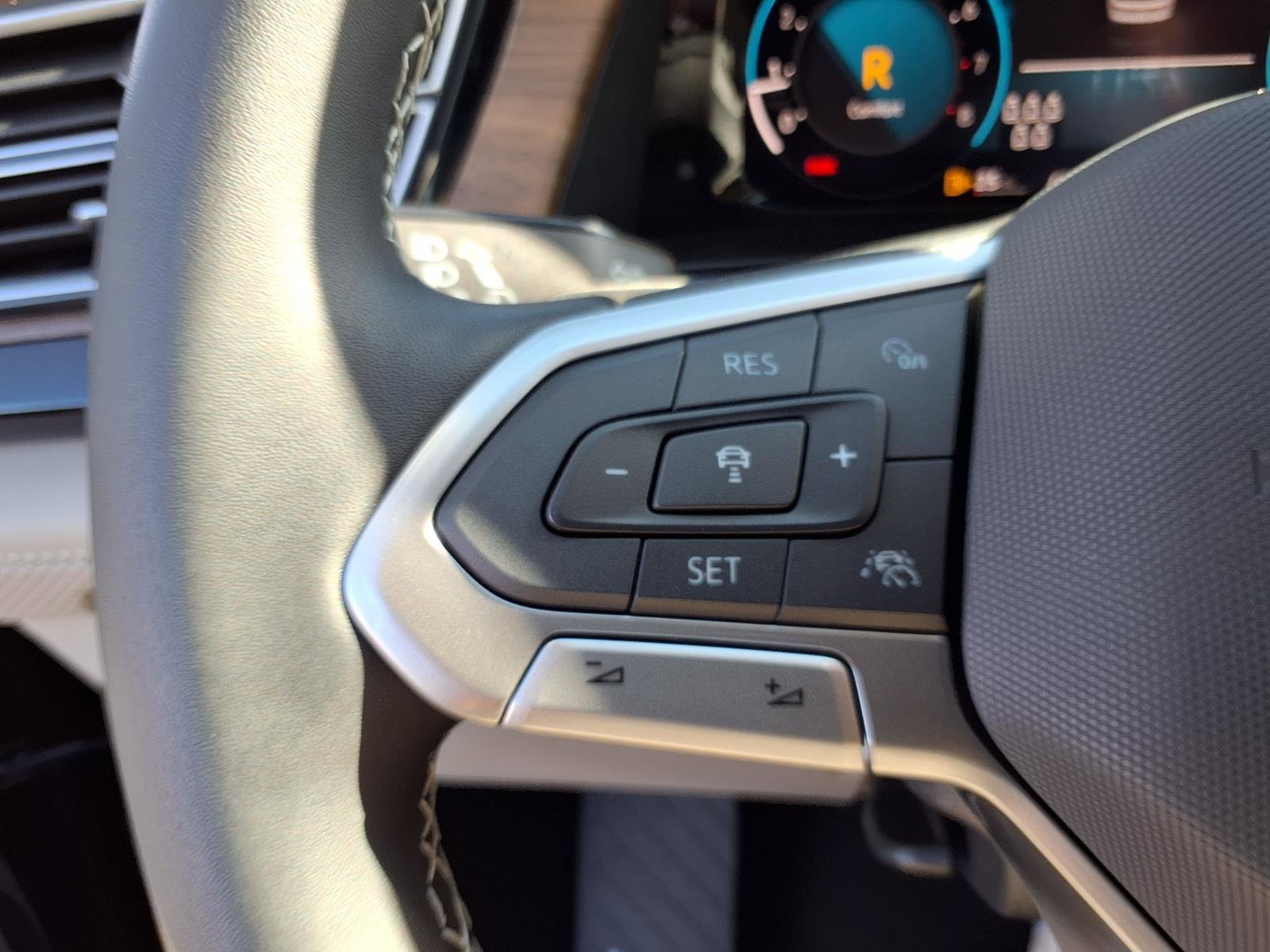 New 2026 Volkswagen Atlas SE image 19