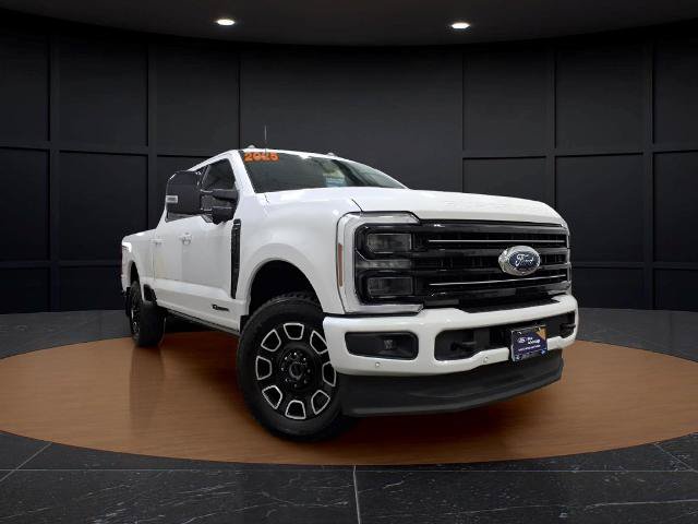 Certified 2025 Ford F250 Platinum AWD/4WD image 1