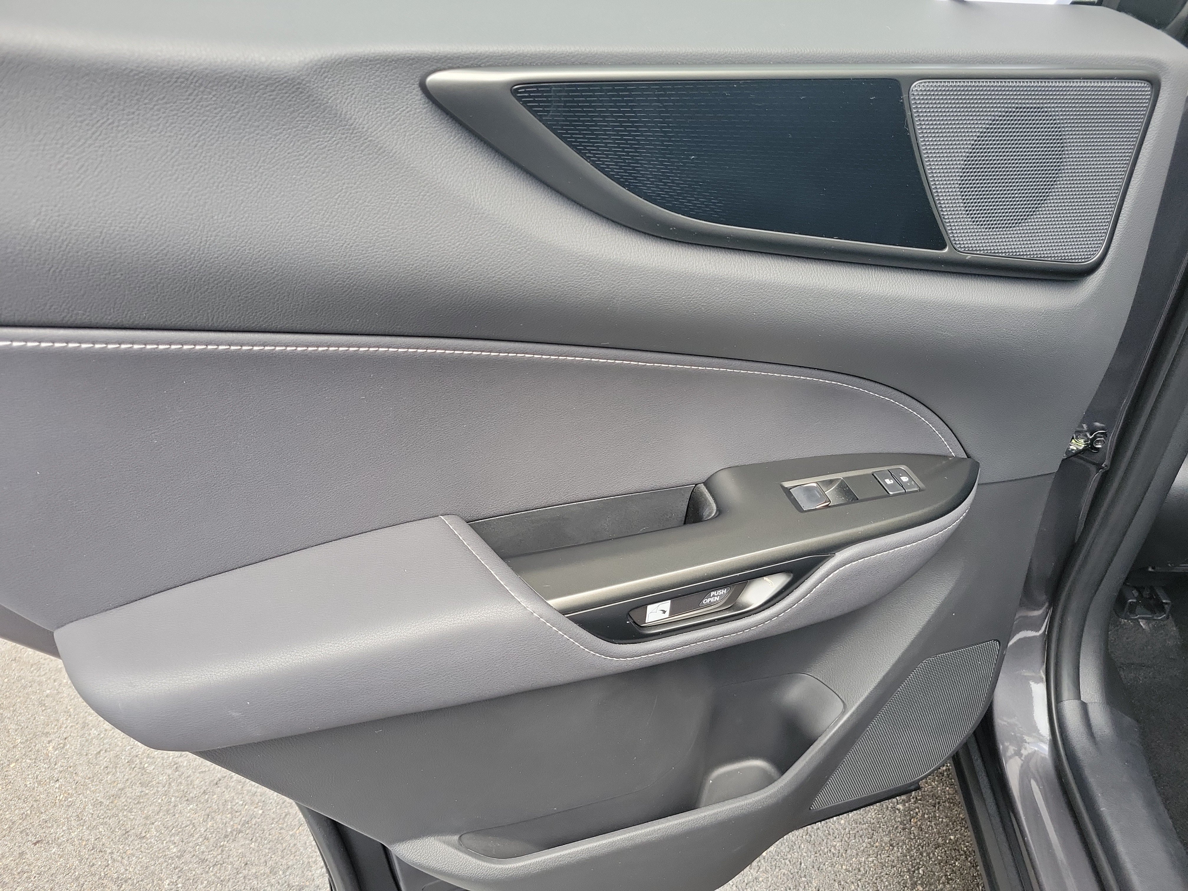 Certified 2024 Lexus NX 250 FWD w/ Towing Package (2000 Lbs) image 11