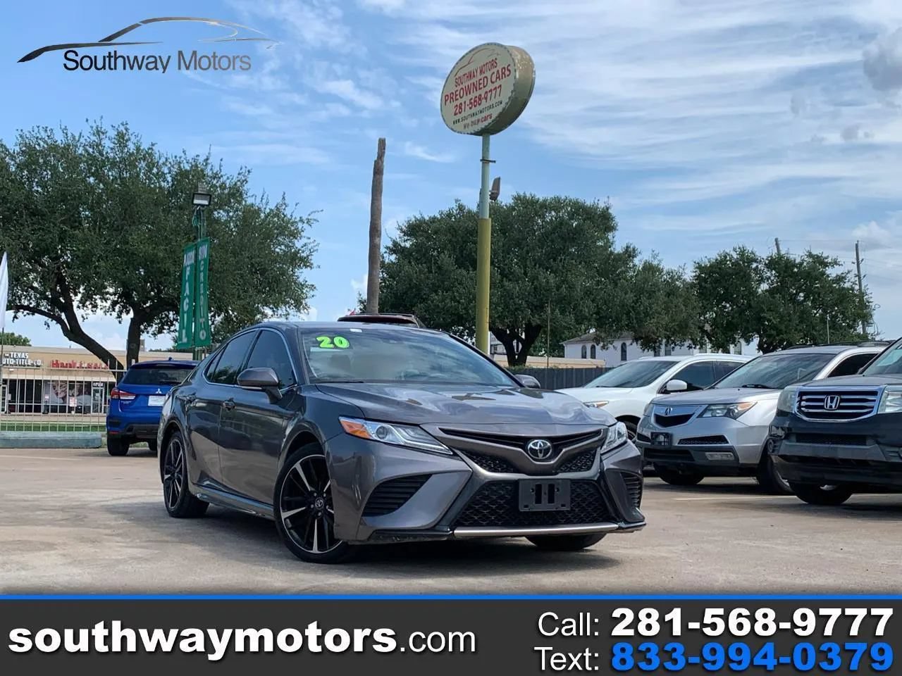 Used 2020 Toyota Camry XSE w/ Navigation Package FWD image 1