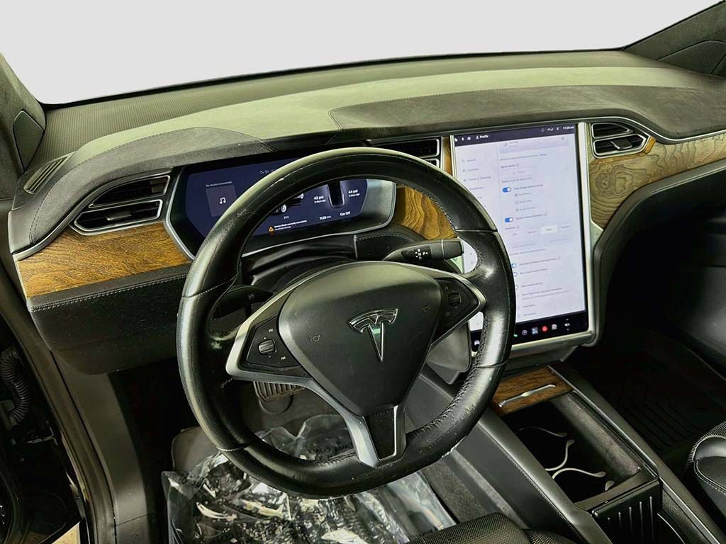 Used 2017 Tesla Model X 90D AWD/4WD image 21