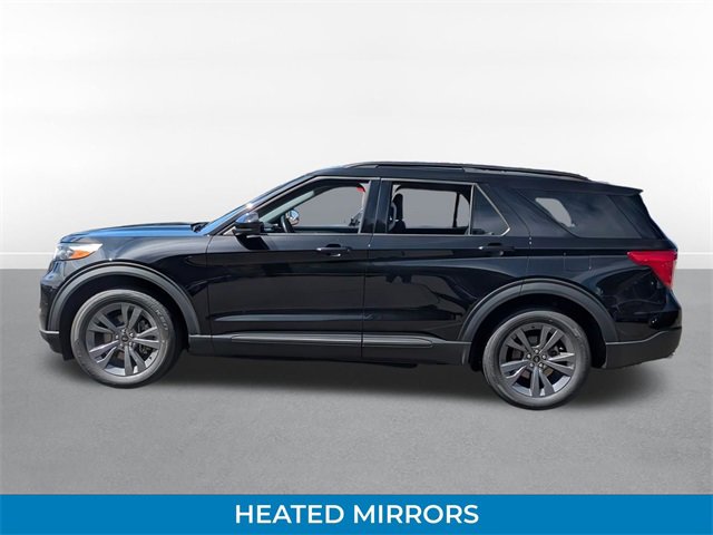 Certified 2022 Ford Explorer XLT w/ Equipment Group 202A image 7