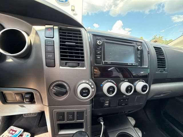 Used 2017 Toyota Sequoia SR5 AWD/4WD image 50