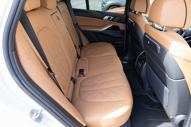 New 2026 BMW X5 xDrive40i image 18