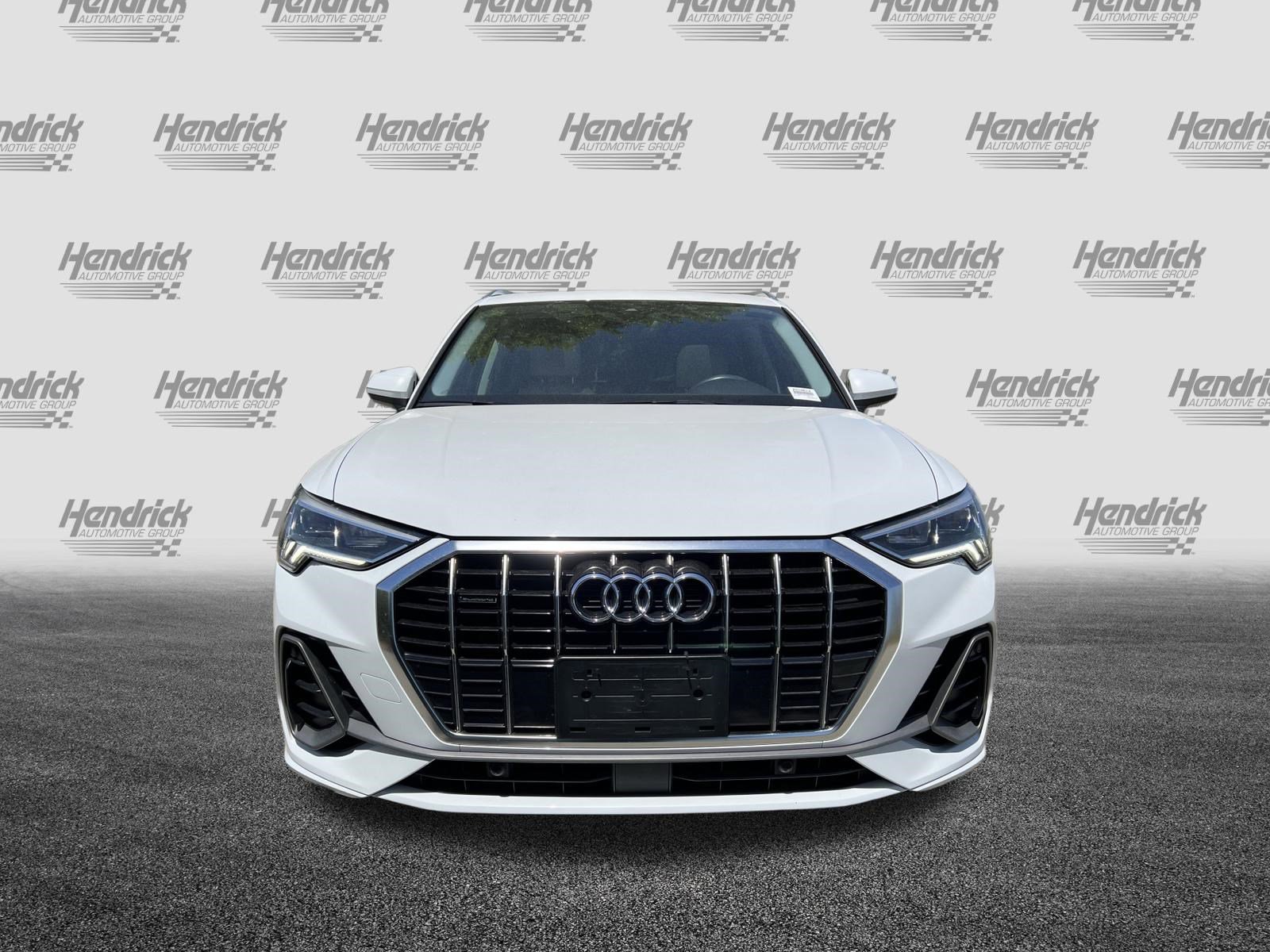 Used 2020 Audi Q3 2.0T Premium Plus AWD/4WD image 3