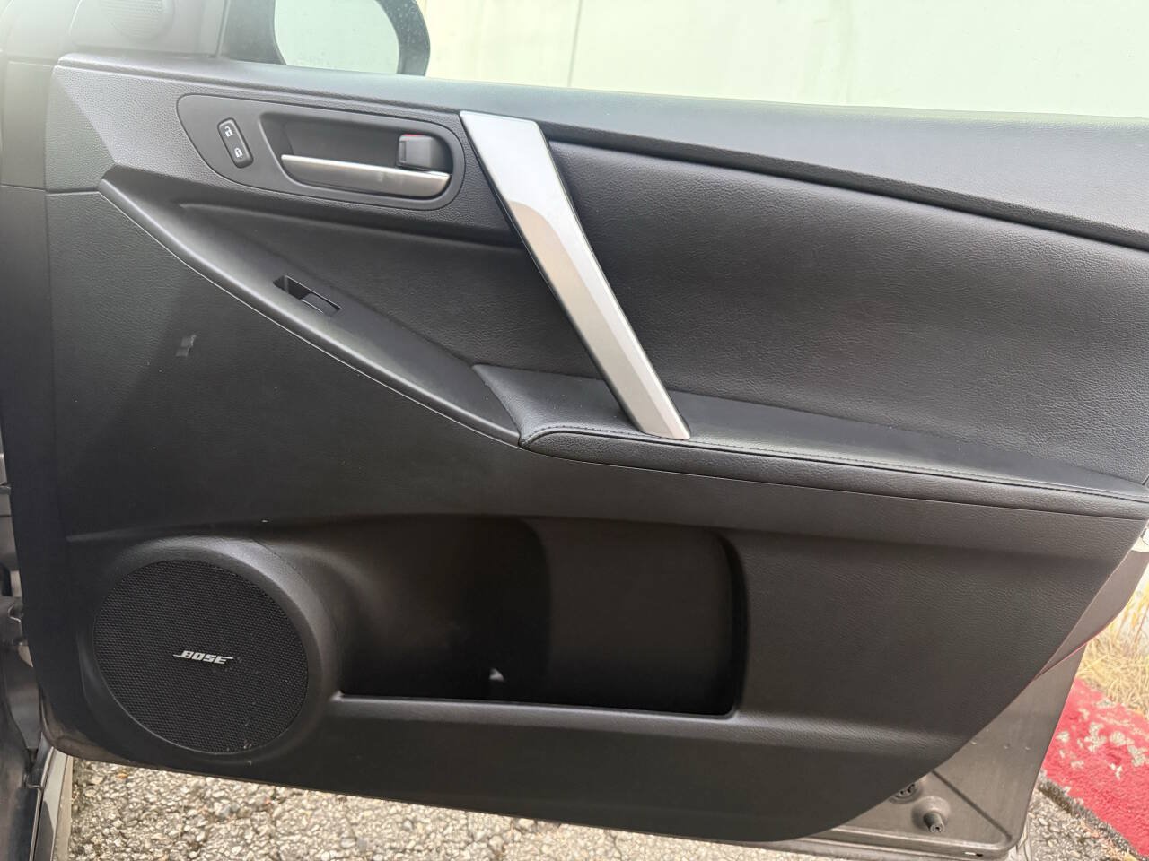 Used 2011 MAZDA MAZDA3 s Grand Touring w/ Tech Pkg FWD image 12