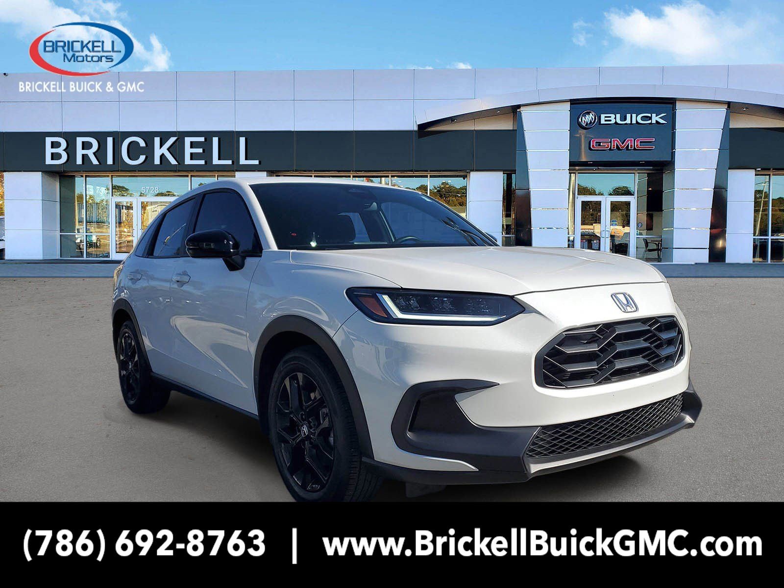 Used 2025 Honda HR-V Sport image 1