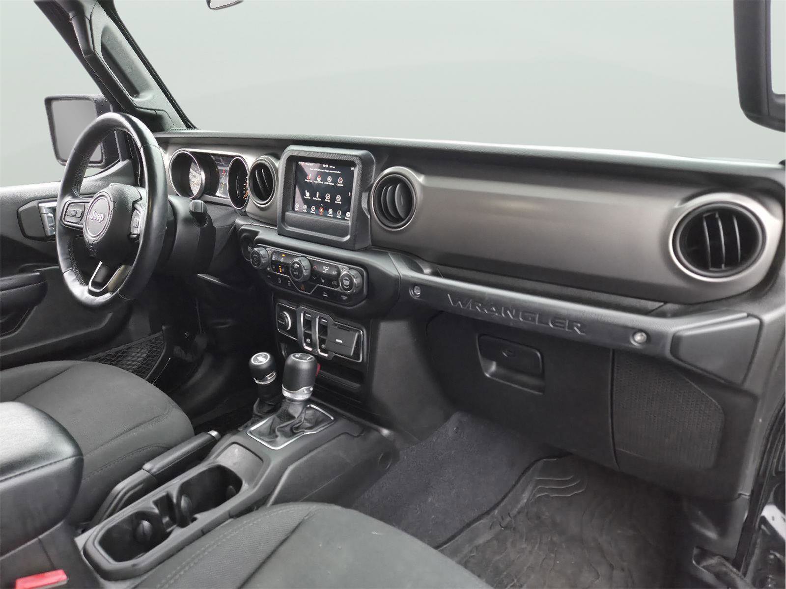 Used 2021 Jeep Wrangler Sport S image 12