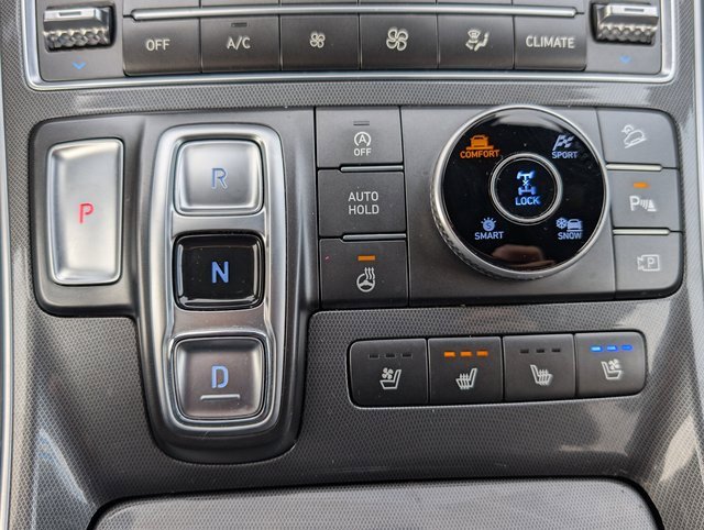 Used 2022 Hyundai Santa Fe Calligraphy image 28