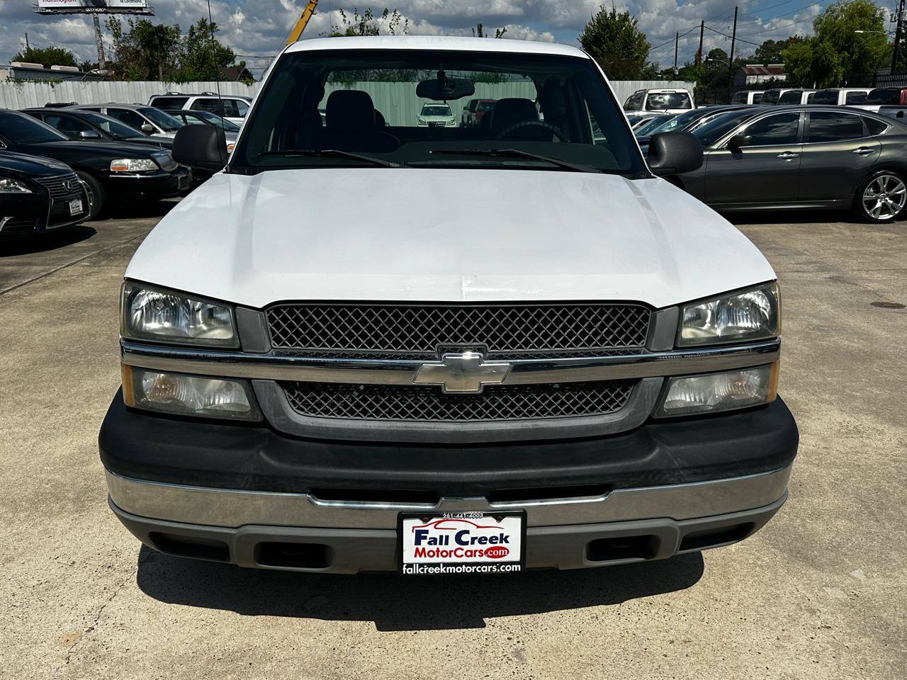 Used 2005 Chevrolet Silverado 1500 W/T RWD image 9