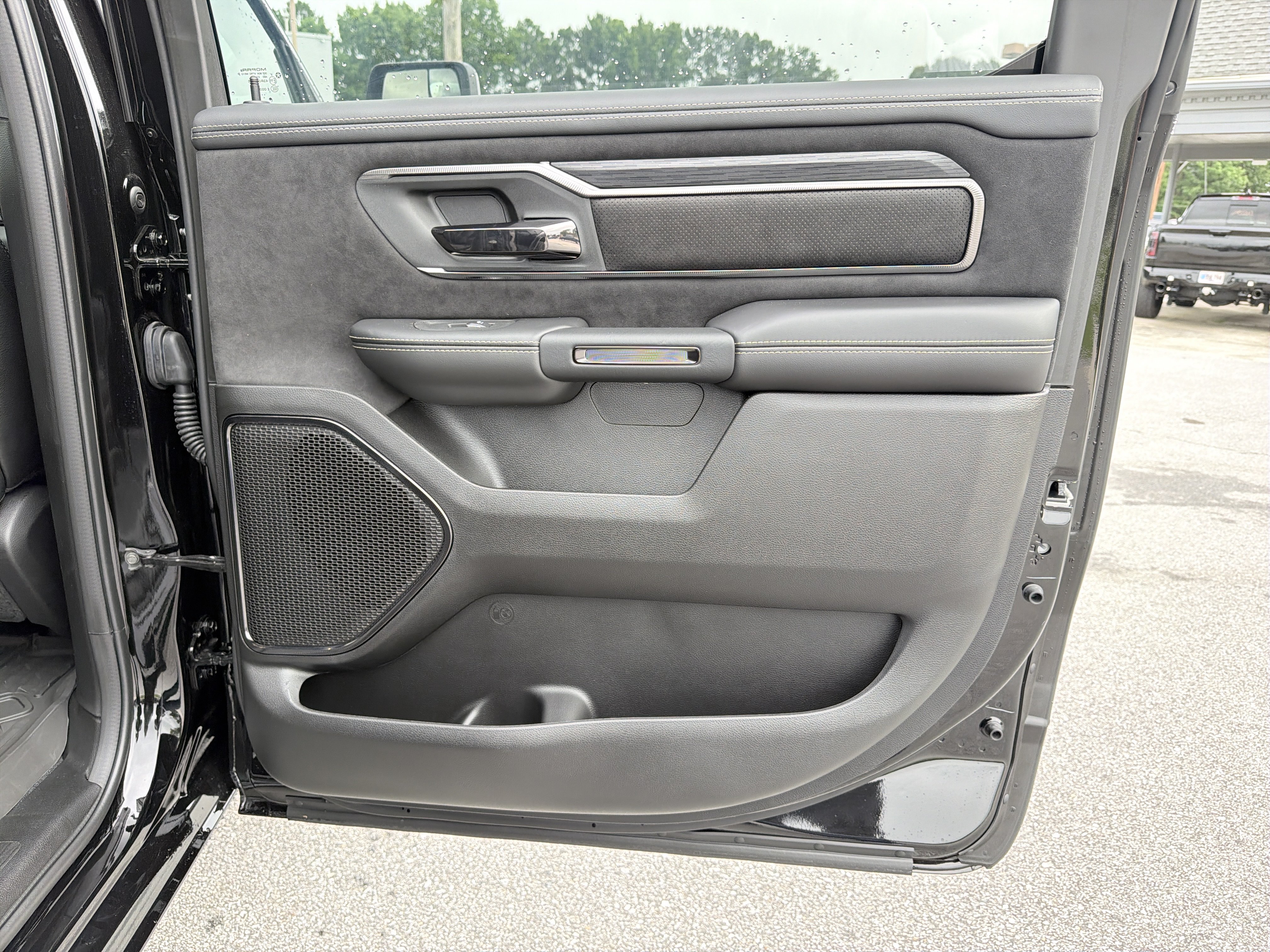 New 2026 RAM 1500 RHO AWD/4WD image 15