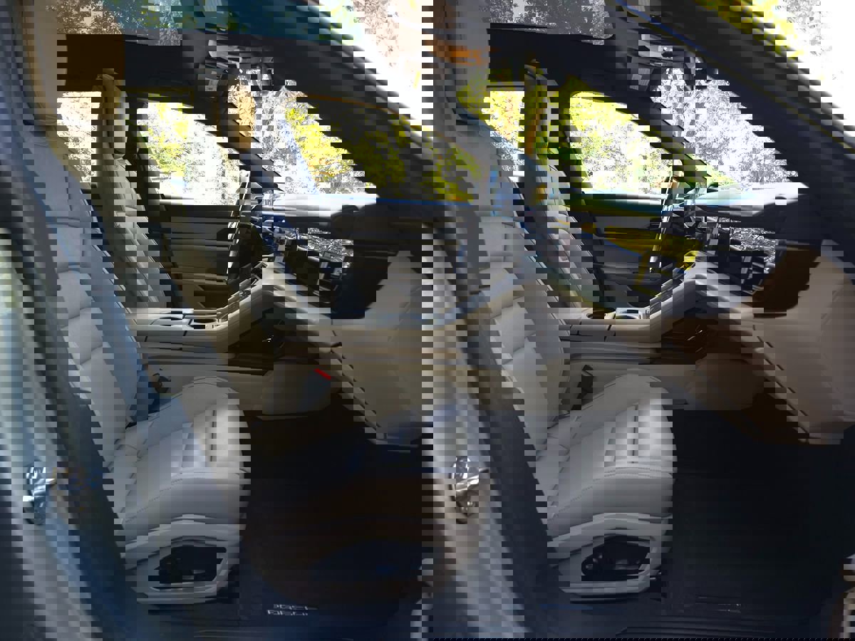 Used 2023 Porsche Taycan 4 Cross Turismo w/ Premium Package image 21