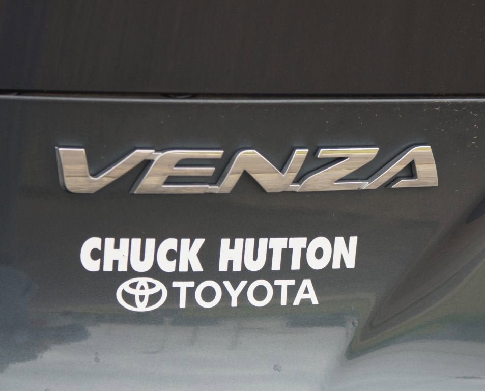 Used 2021 Toyota Venza Limited AWD/4WD image 19