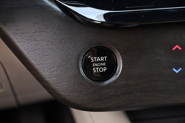 Used 2025 Nissan Murano SL AWD/4WD image 16
