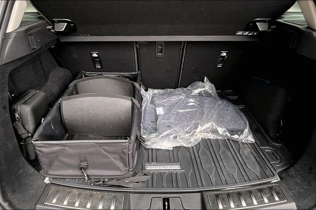 Used 2024 Land Rover Range Rover Evoque Dynamic SE image 21