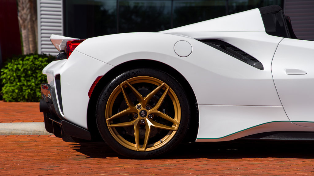Certified 2020 Ferrari 488 Pista Spider RWD image 8