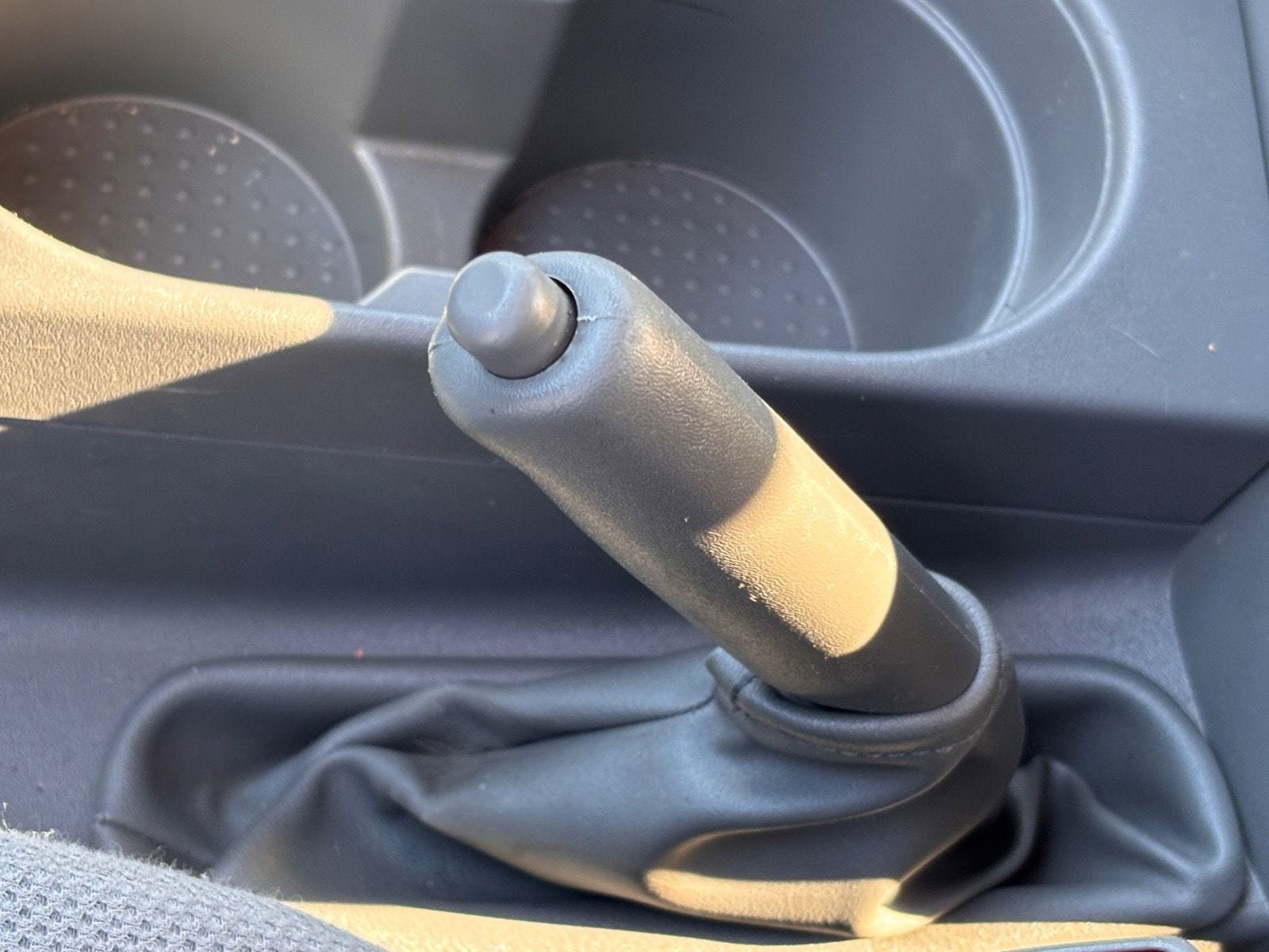 Used 2019 Nissan Frontier S RWD image 33