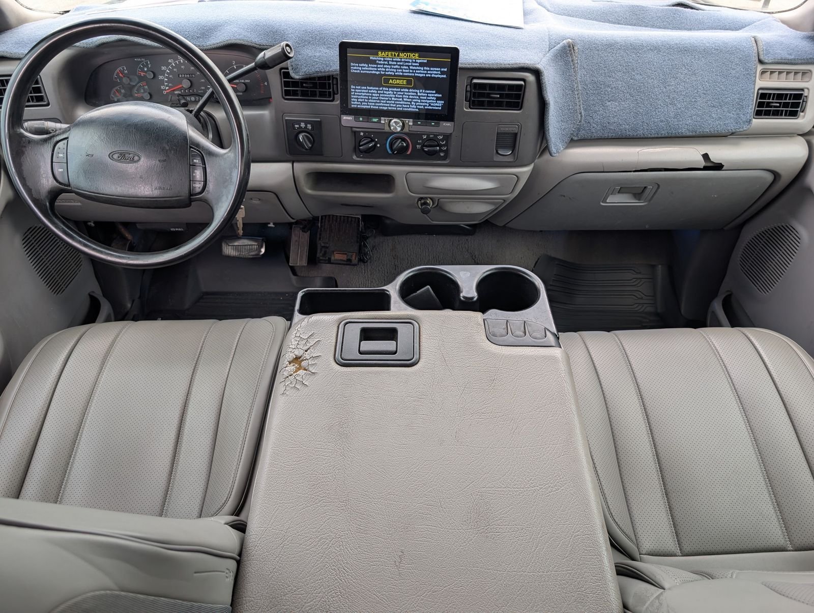 Used 1999 Ford F250 XL AWD/4WD image 5