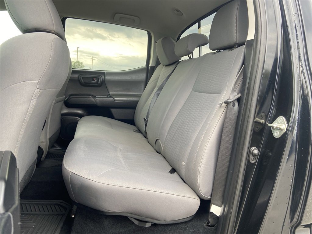 Used 2019 Toyota Tacoma SR w/ SR Convenience Package image 23