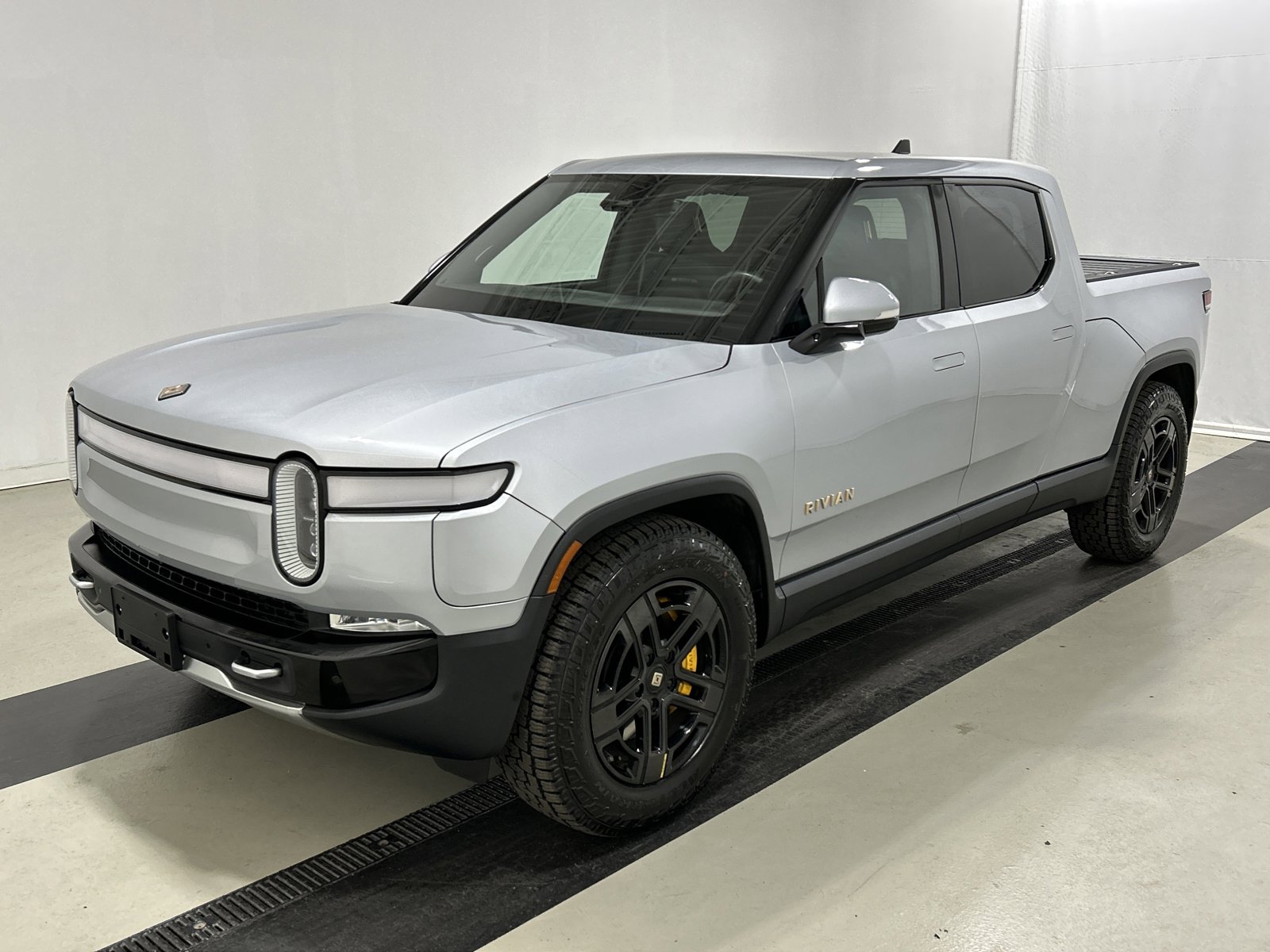 Used 2022 Rivian R1T Launch Edition AWD/4WD image 1