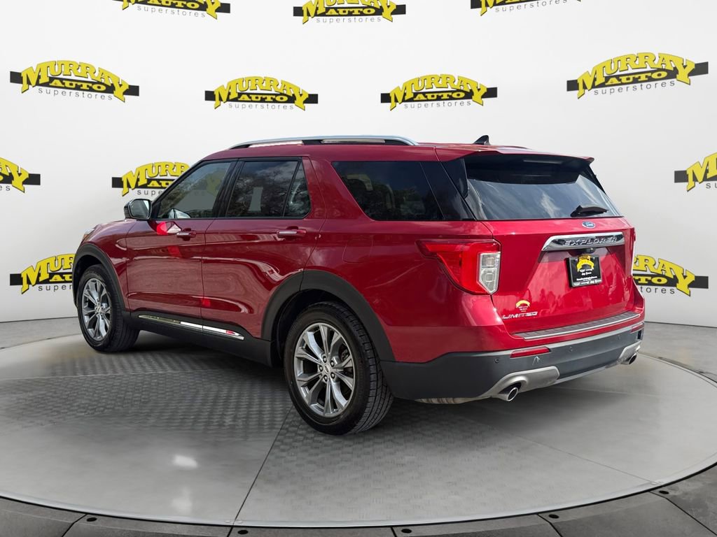 Used 2023 Ford Explorer Limited image 3