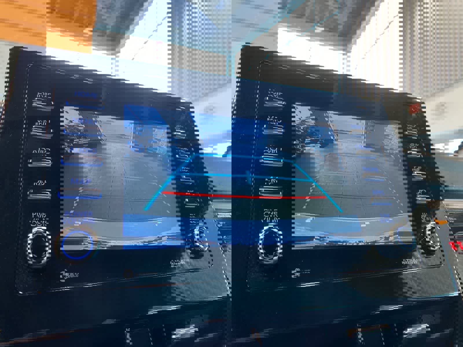 Used 2024 Toyota Camry SE FWD image 21