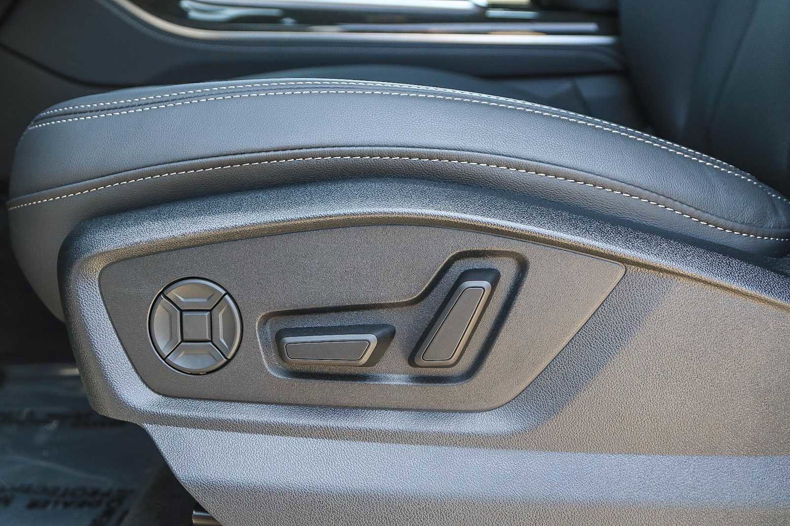 Used 2025 Audi Q7 3.0T Premium Plus image 22