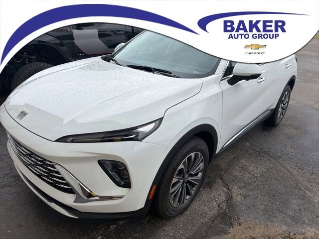 Used 2024 Buick Envision Preferred AWD/4WD image 1