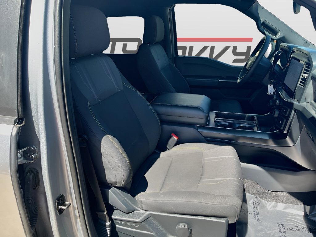 Used 2025 Ford F150 STX w/ STX Black Appearance Package AWD/4WD image 27