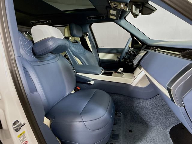 New 2026 Land Rover Range Rover SV image 30