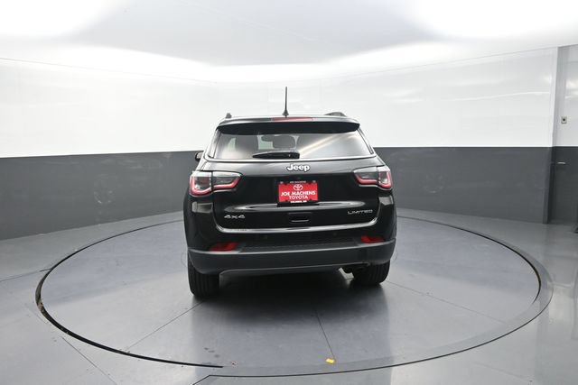 Used 2018 Jeep Compass Limited w/ Navigation Group AWD/4WD image 56