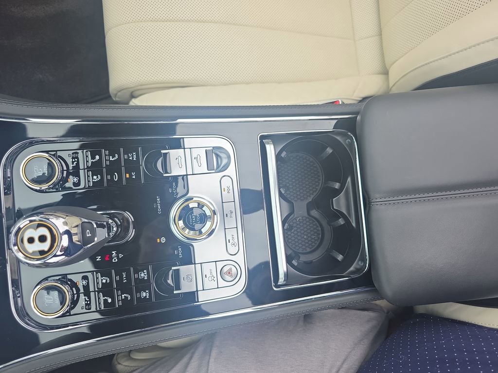Used 2020 Bentley Continental GT image 39
