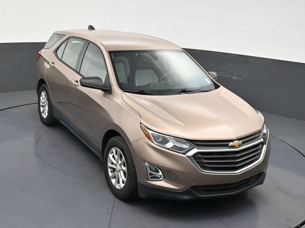 Used 2018 Chevrolet Equinox LS image 18