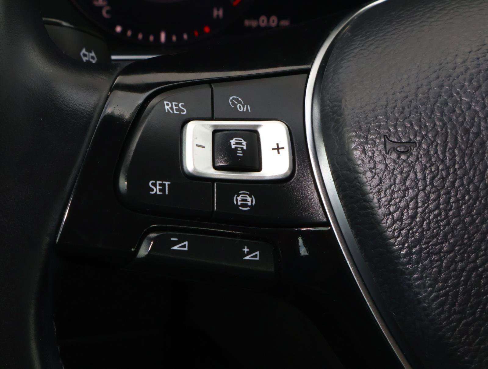 Used 2019 Volkswagen Arteon SEL image 22