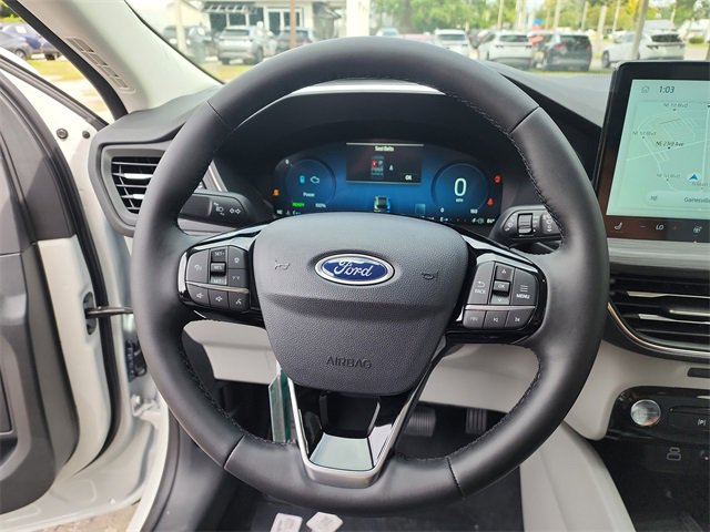 New 2026 Ford Escape SE w/ PHEV Premium Package FWD image 29