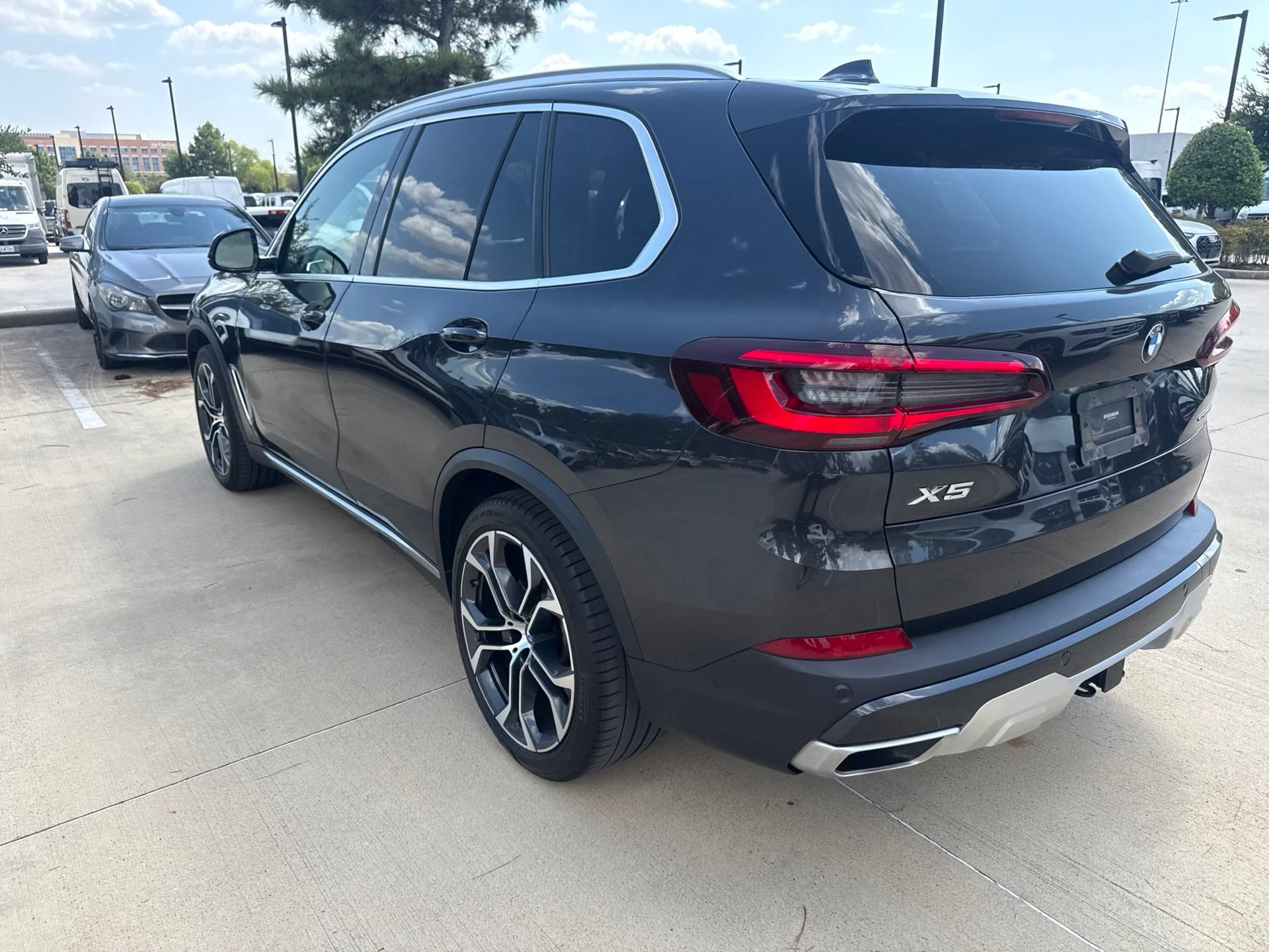 Used 2021 BMW X5 sDrive40i w/ Convenience Package RWD image 6