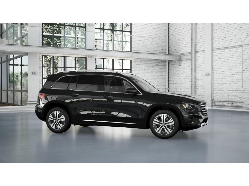 Certified 2026 Mercedes-Benz GLB 250 4MATIC image 14