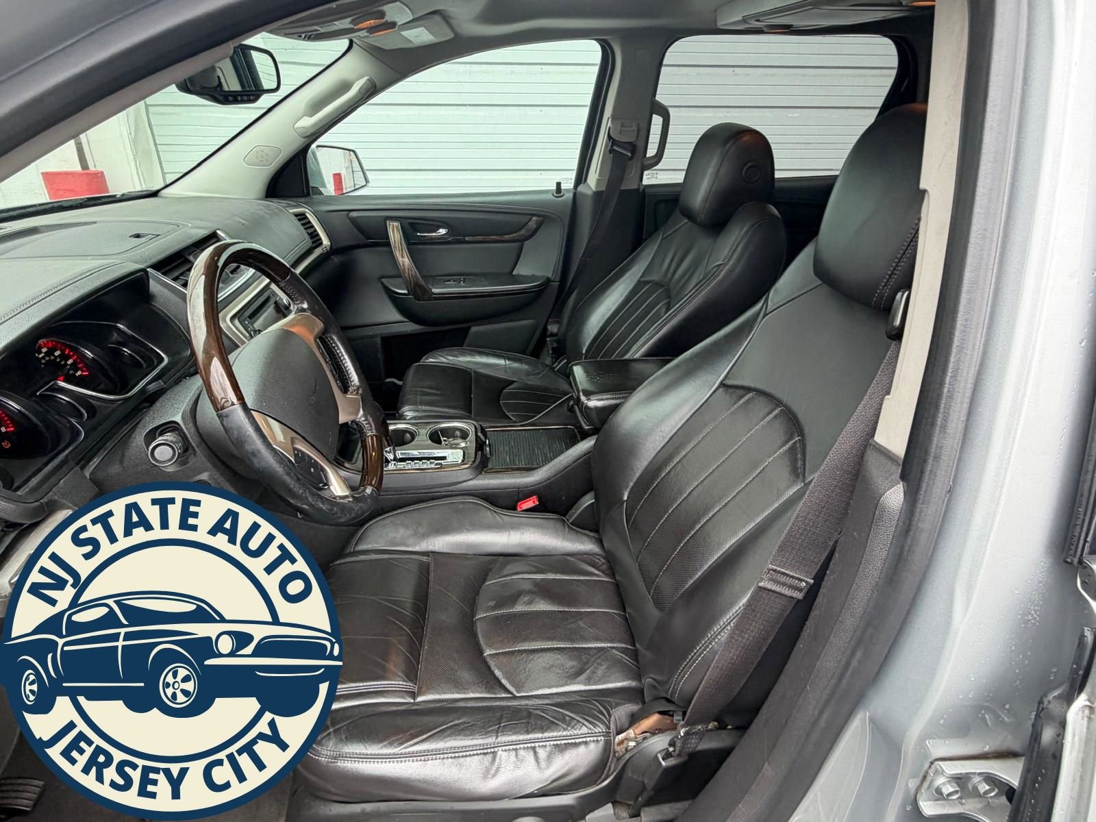 Used 2014 GMC Acadia Denali image 4