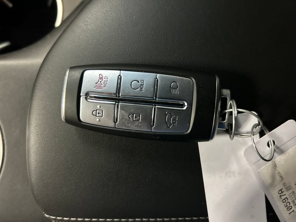 Used 2022 Genesis GV70 2.5T AWD/4WD image 20
