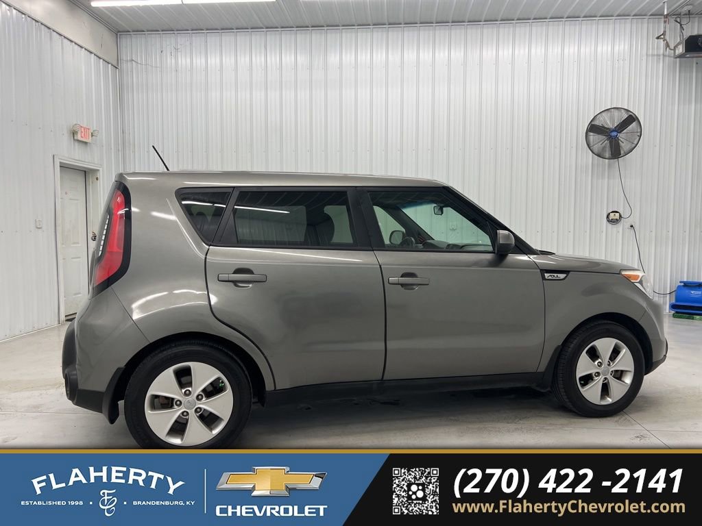 Used 2016 Kia Soul image 2