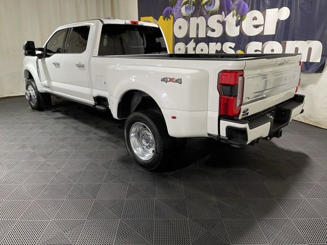 Used 2024 Ford F450 Platinum image 6