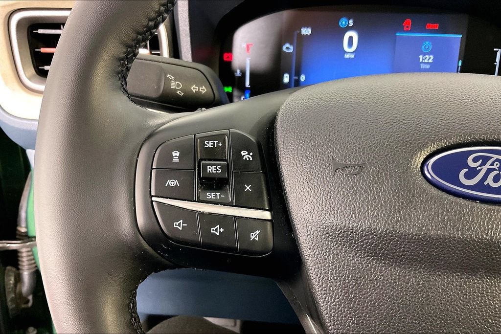 Used 2025 Ford Maverick Lariat AWD/4WD image 23