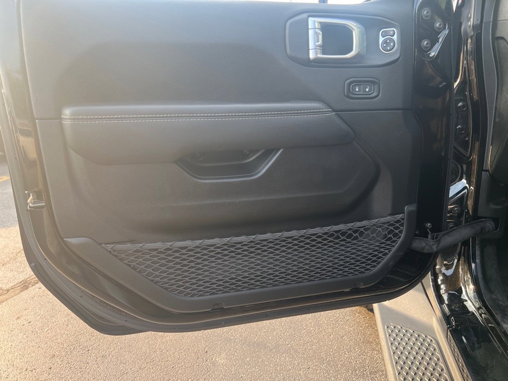 Used 2021 Jeep Gladiator Overland image 10