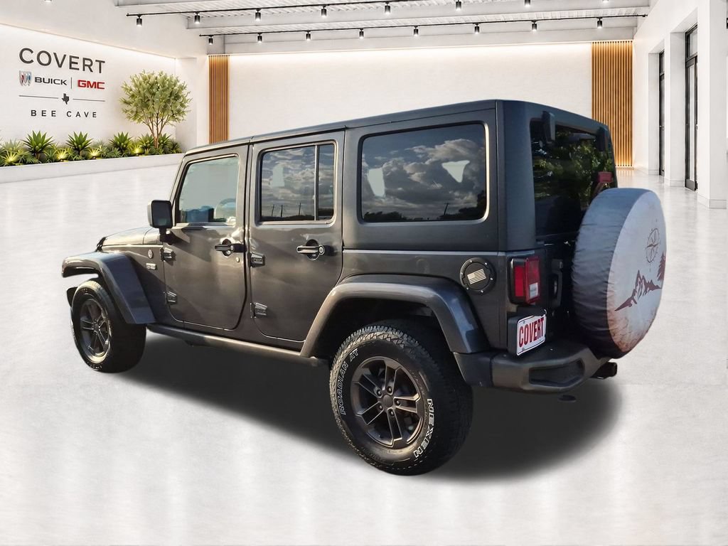Used 2016 Jeep Wrangler Unlimited Sahara AWD/4WD image 9