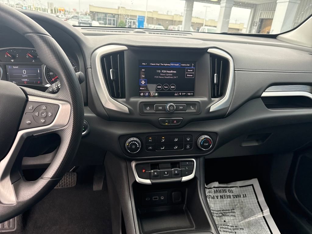 Used 2023 GMC Terrain SLE image 20