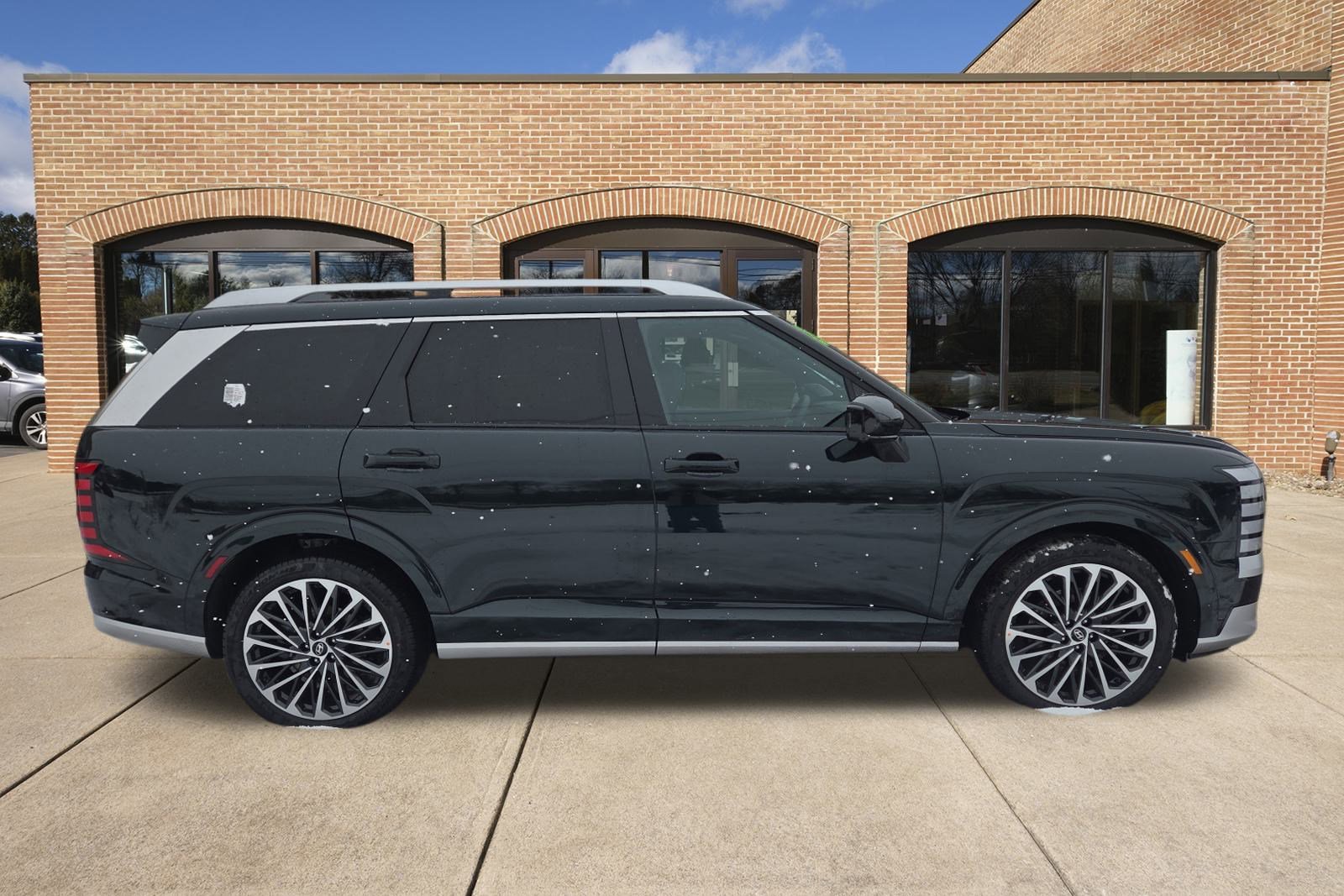 New 2026 Hyundai Palisade Calligraphy image 2