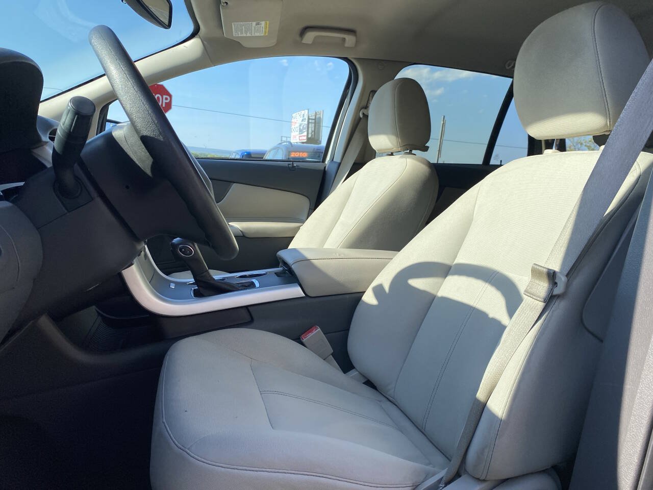 Used 2013 Ford Edge SE FWD image 11
