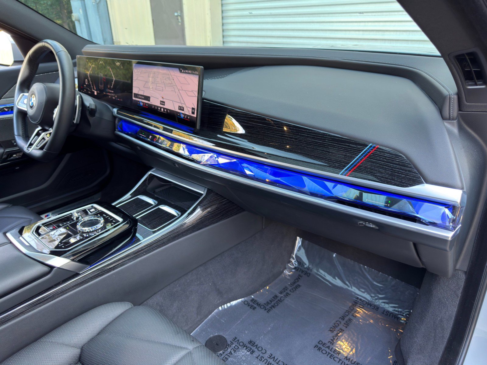 Used 2023 BMW 740i RWD image 15