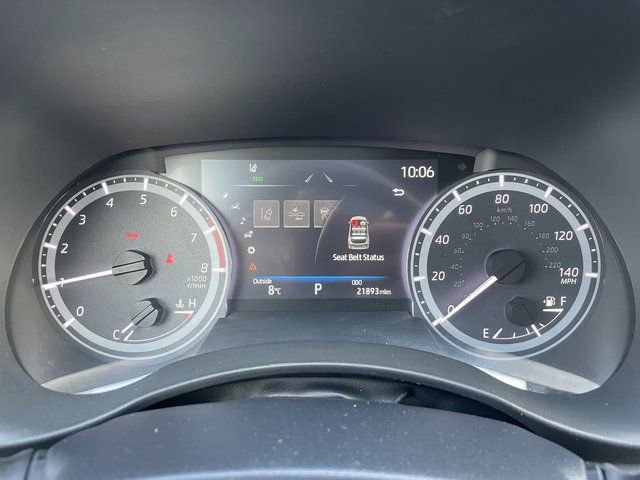 Used 2023 Toyota Highlander XLE image 26