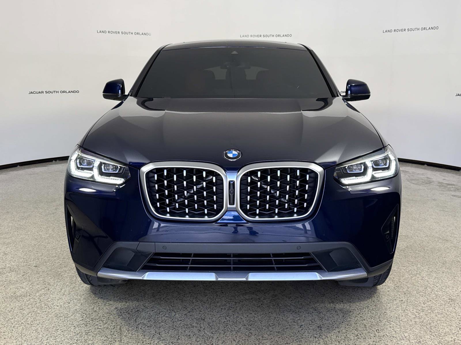 Used 2023 BMW X4 xDrive30i w/ Premium Package AWD/4WD image 8